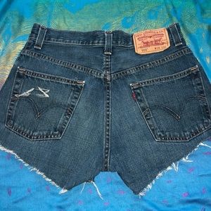 Levi’s denim cutoffs